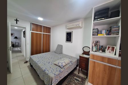 Apartamento à venda com 135m², 3 quartos e 1 vaga Suíte