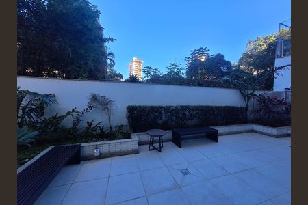 Apartamento à venda com 135m², 3 quartos e 1 vagaÁrea comum