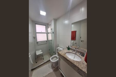 Apartamento à venda com 135m², 3 quartos e 1 vagaBanheiro da Suíte
