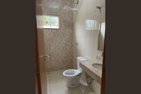 Banheiro de casa à venda com 2 quartos, 88m² em Jardim Alphaville, Goiânia