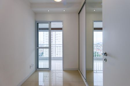 Quarto 2 de apartamento para alugar com 2 quartos, 62m² em Vila Sonia, São Paulo