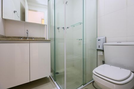 Apartamento à venda com 62m², 2 quartos e 1 vaga Apartamento à venda com 62m², 2 quartos e 1 vagaBanheiro da Suíte