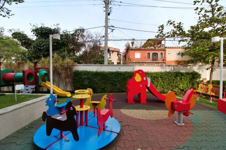 Apartamento à venda com 62m², 2 quartos e 1 vaga Apartamento à venda com 62m², 2 quartos e 1 vagaÁrea comum - Playground