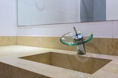 Banheiro de apartamento para alugar com 2 quartos, 62m² em Vila Sonia, São Paulo