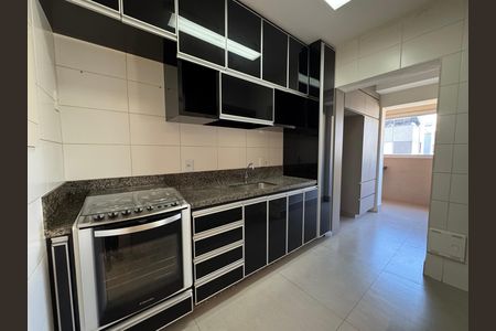 Apartamento para alugar com 100m², 3 quartos e 2 vagas