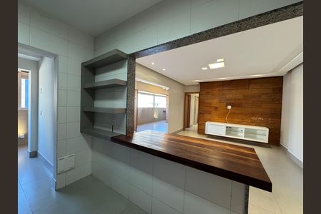 Apartamento para alugar com 3 quartos, 100m² em Nova Suíça, Belo Horizonte