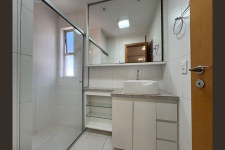 Apartamento para alugar com 100m², 3 quartos e 2 vagas