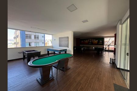 Apartamento para alugar com 100m², 3 quartos e 2 vagas
