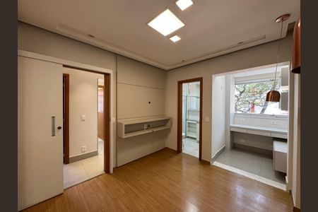 Apartamento para alugar com 100m², 3 quartos e 2 vagas