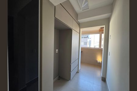 Apartamento para alugar com 100m², 3 quartos e 2 vagas