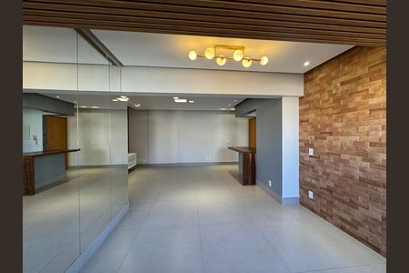 Apartamento para alugar com 100m², 3 quartos e 2 vagas