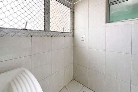 Apartamento para alugar com 59m², 3 quartos e 1 vaga