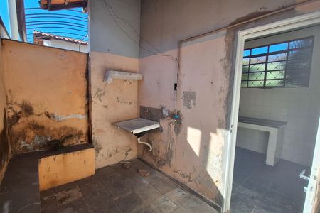 Foto 08 de casa para alugar com 2 quartos, 70m² em Santo Andre, Belo Horizonte