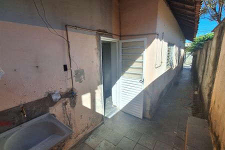 Foto 09 de casa para alugar com 2 quartos, 70m² em Santo Andre, Belo Horizonte