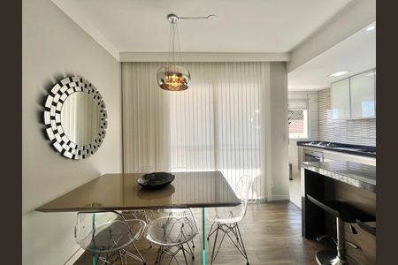 Sala de apartamento à venda com 2 quartos, 80m² em Ponte Preta, Campinas