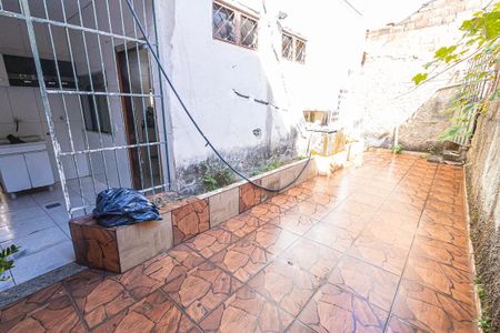 Casa para alugar com 109m², 3 quartos e 1 vaga Casa para alugar com 109m², 3 quartos e 1 vagaquintal