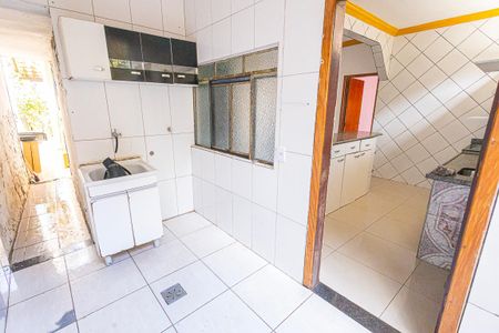Casa para alugar com 109m², 3 quartos e 1 vaga Casa para alugar com 109m², 3 quartos e 1 vagaarea de serviço