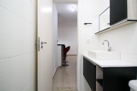 Apartamento para alugar com 49m², 2 quartos e 1 vaga Apartamento para alugar com 49m², 2 quartos e 1 vagaBanheiro