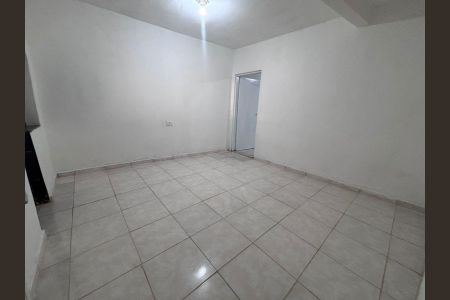 Casa para alugar com 40m², 1 quarto e sem vaga