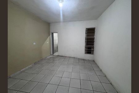 Casa para alugar com 40m², 1 quarto e sem vaga