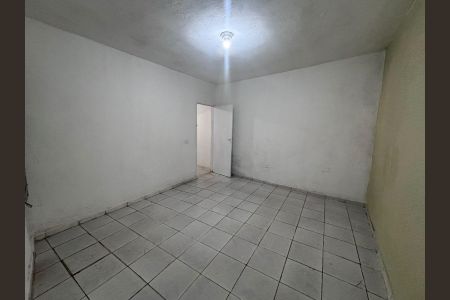 Casa para alugar com 40m², 1 quarto e sem vaga