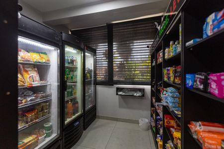Studio à venda com 49m², 1 quarto e sem vaga Studio à venda com 49m², 1 quarto e sem vagaÁrea Comum - Mini Mercado