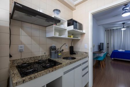 Cozinha de kitnet/studio à venda com 1 quarto, 49m² em Botafogo, Campinas