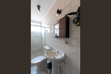 Banheiro de kitnet/studio à venda com 1 quarto, 49m² em Botafogo, Campinas