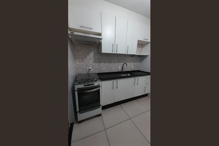 Casa à venda com 95m², 3 quartos e 1 vaga Casa à venda com 95m², 3 quartos e 1 vagaCozinha