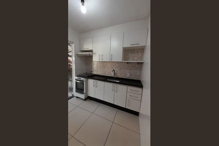 Casa à venda com 95m², 3 quartos e 1 vaga Casa à venda com 95m², 3 quartos e 1 vagaCozinha