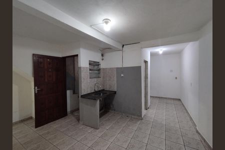 Casa para alugar com 1 quarto, 50m² em Vila Heliopolis, São Paulo