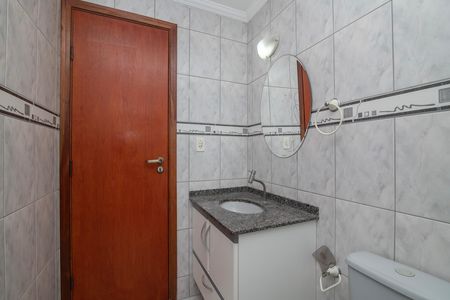 Apartamento para alugar com 125m², 3 quartos e 2 vagas Apartamento para alugar com 125m², 3 quartos e 2 vagasBanheiro Social