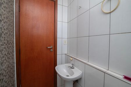 Apartamento para alugar com 125m², 3 quartos e 2 vagas Apartamento para alugar com 125m², 3 quartos e 2 vagasBanheiro de Serviço