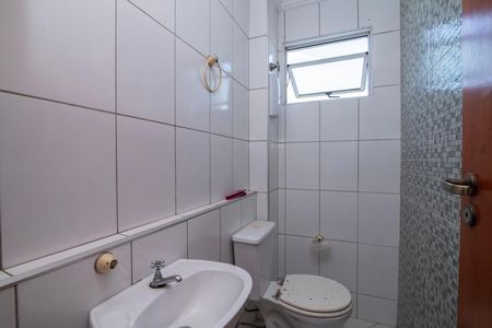 Apartamento para alugar com 125m², 3 quartos e 2 vagas Apartamento para alugar com 125m², 3 quartos e 2 vagasBanheiro de Serviço