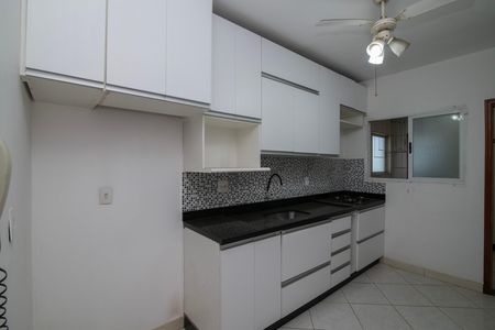 Apartamento para alugar com 125m², 3 quartos e 2 vagas Apartamento para alugar com 125m², 3 quartos e 2 vagasCozinha