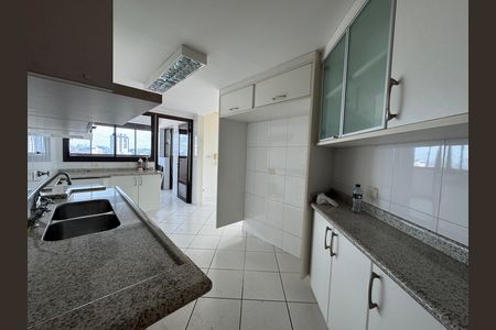 Cozinha de apartamento à venda com 5 quartos, 492m² em Vila Campesina, Osasco