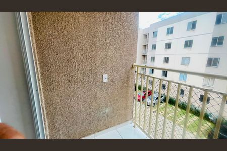 Apartamento para alugar com 46m², 2 quartos e 1 vaga Apartamento para alugar com 46m², 2 quartos e 1 vagaSacada