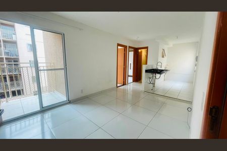 Sala de apartamento para alugar com 2 quartos, 46m² em Granja Viana, Cotia