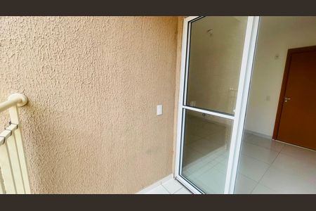 Apartamento para alugar com 46m², 2 quartos e 1 vaga Apartamento para alugar com 46m², 2 quartos e 1 vagaSacada