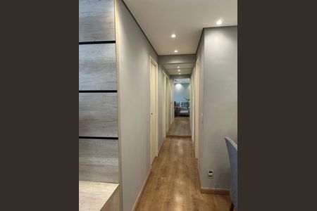 Apartamento para alugar com 70m², 3 quartos e 1 vaga Apartamento para alugar com 70m², 3 quartos e 1 vagaCorredor