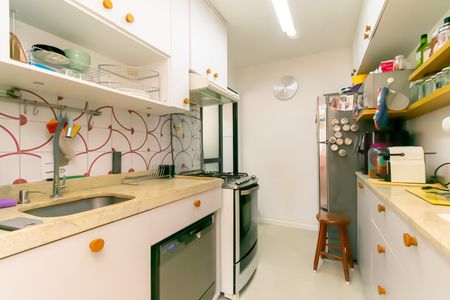 Apartamento à venda com 51m², 2 quartos e 1 vaga Apartamento à venda com 51m², 2 quartos e 1 vagaCozinha