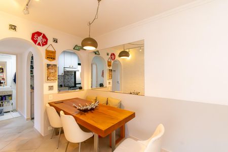 Apartamento à venda com 51m², 2 quartos e 1 vaga Apartamento à venda com 51m², 2 quartos e 1 vagaSala