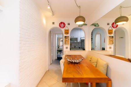 Apartamento à venda com 51m², 2 quartos e 1 vaga Apartamento à venda com 51m², 2 quartos e 1 vagaSala