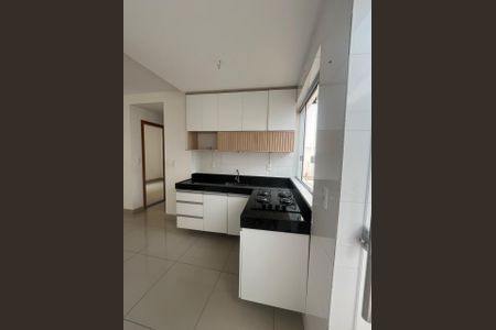 Cozinha de apartamento para alugar com 2 quartos, 60m² em Minas Caixa, Belo Horizonte