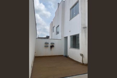 Área externa de apartamento para alugar com 2 quartos, 60m² em Minas Caixa, Belo Horizonte