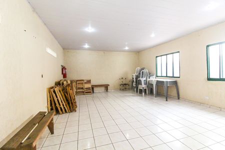 Apartamento para alugar com 48m², 2 quartos e 1 vagaÁrea comum - Salão de festas