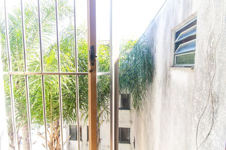 Vista da Sala de apartamento para alugar com 2 quartos, 48m² em Jardim Fiorelo, São Paulo