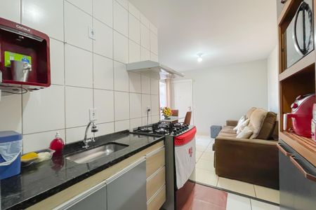 Cozinha e Área de Serviço de casa de condomínio à venda com 2 quartos, 49m² em Metalúrgicos, Osasco
