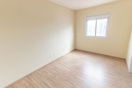 Apartamento à venda com 77m², 3 quartos e 2 vagas Apartamento à venda com 77m², 3 quartos e 2 vagasSuíte