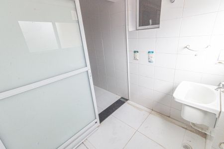 Apartamento à venda com 77m², 3 quartos e 2 vagas Apartamento à venda com 77m², 3 quartos e 2 vagasÁrea de Serviço